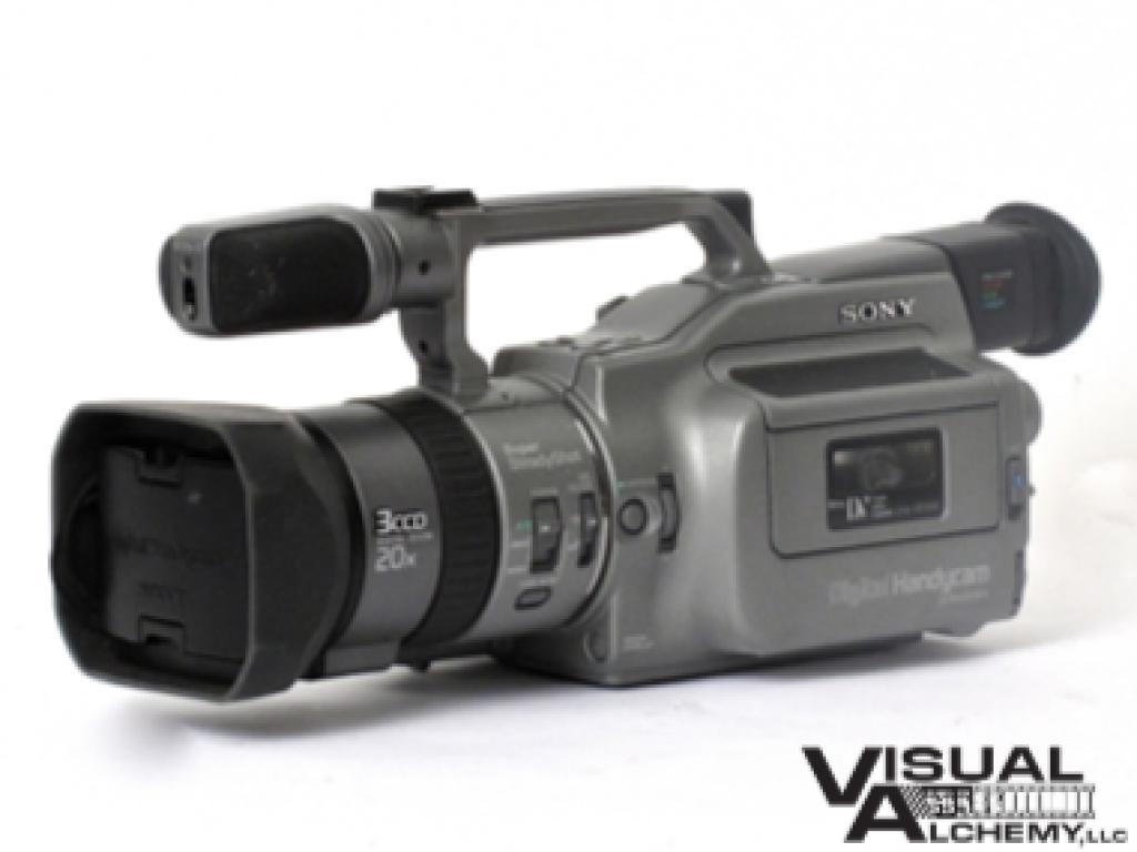 1996 Sony DCR-VX1000 Kit 33