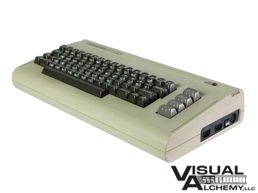 Commodore 64 Computer/Keyboard 117