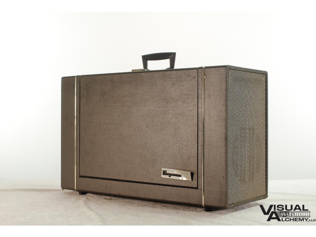 Magnavox 1SO248 Micromatic Suitcase Ste... 85
