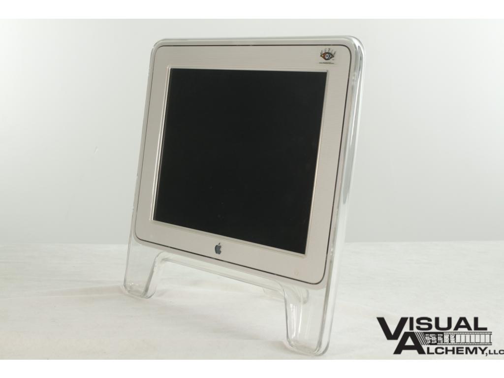 2001 17" Apple Display 10