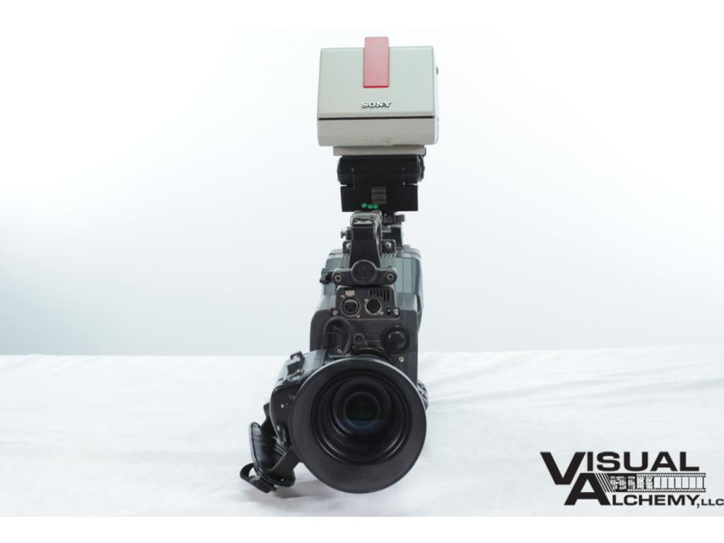 1996 Sony DXC-D30 Digital Video Camera (PROP)