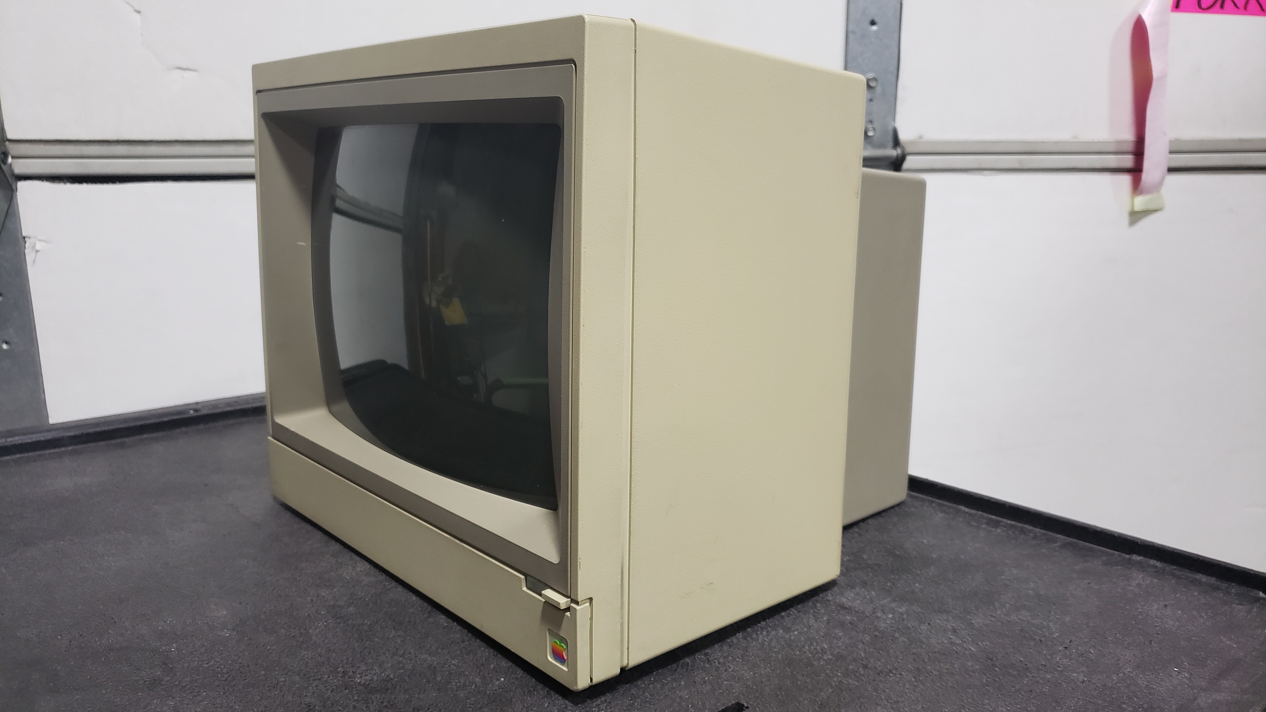 1986 13in Apple IIe Color Monitor 238