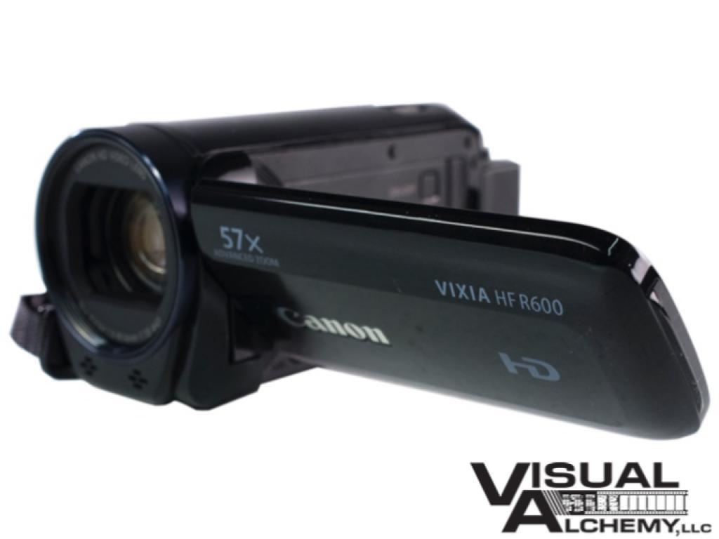 2015 Canon Vixia HF R600 29