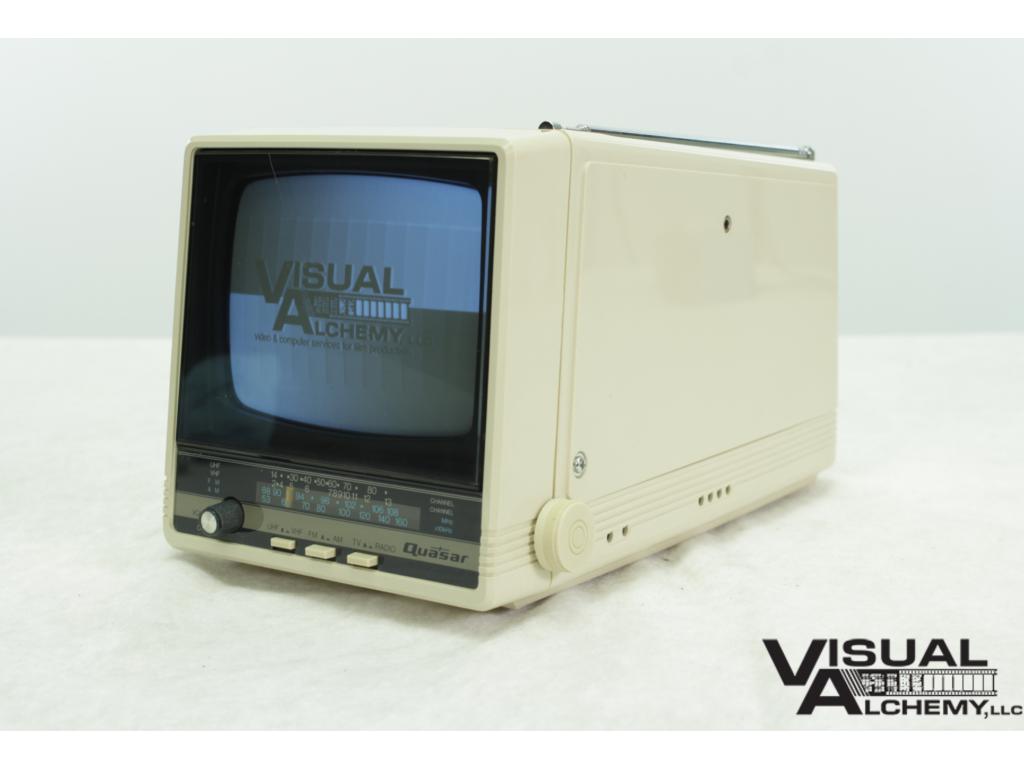 1984 5" Quasar XP1467WH Portable TV/Radio 196