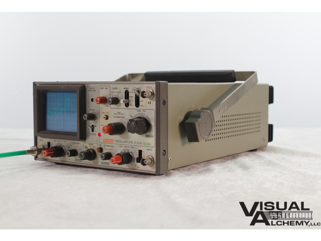 Hitachi V-209 Oscilloscope 82