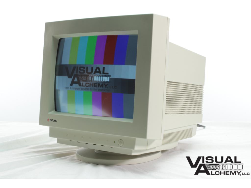 1987 13" Tatung VGA Computer Monitor 34